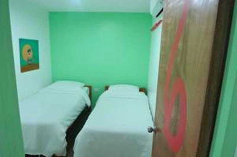 Mnl Boutique Hostel Makati City Dış mekan fotoğraf