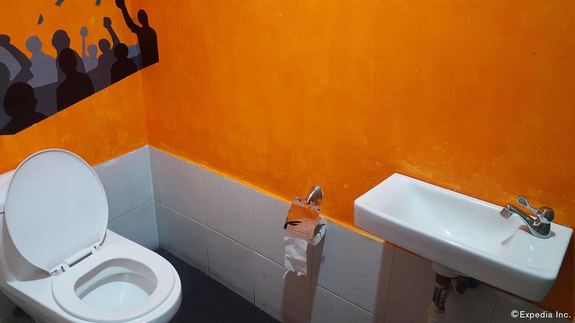 Mnl Boutique Hostel Makati City Dış mekan fotoğraf