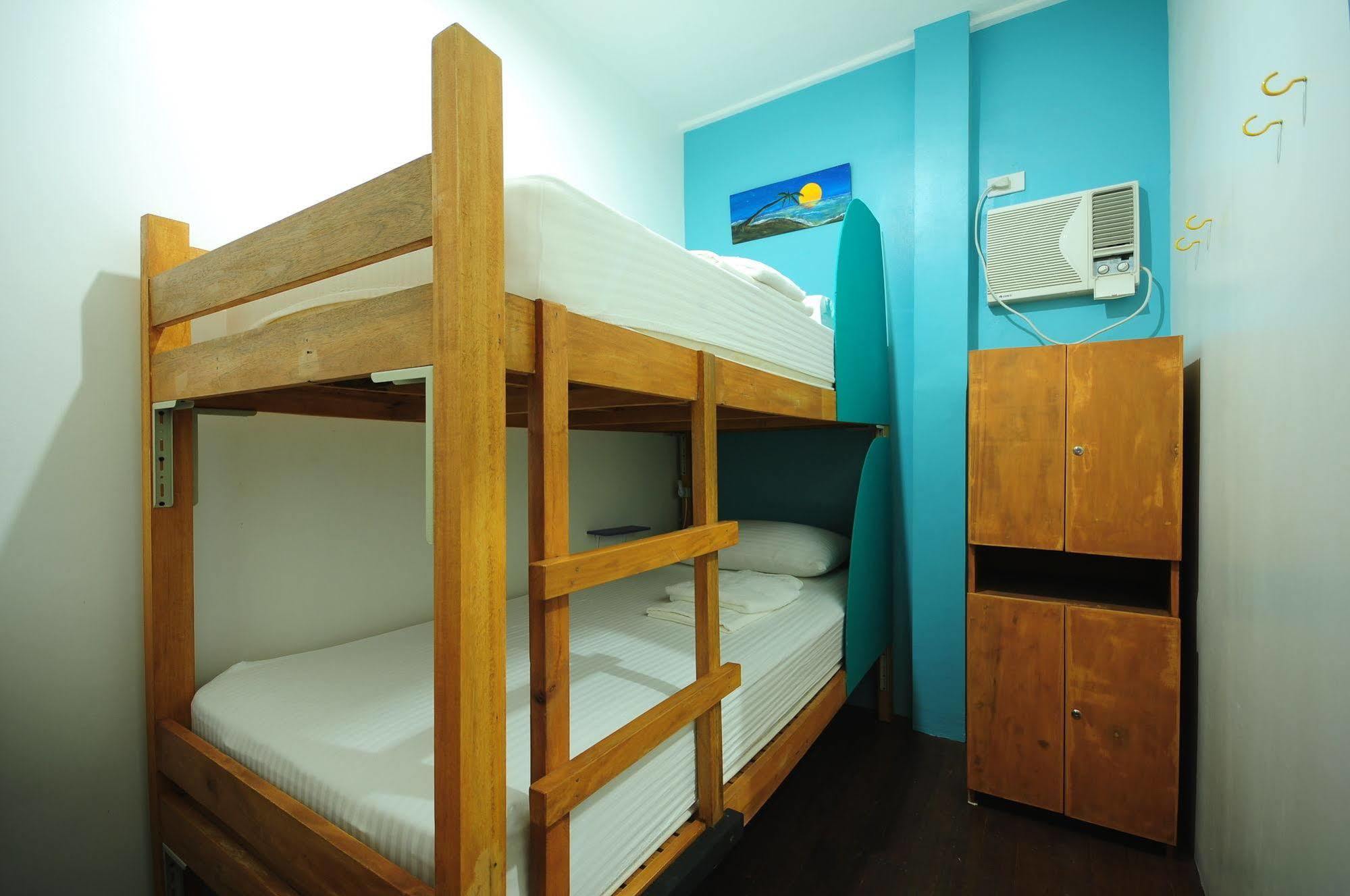 Mnl Boutique Hostel Makati City Dış mekan fotoğraf