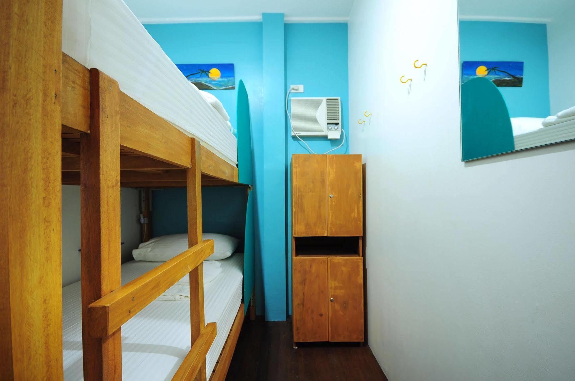 Mnl Boutique Hostel Makati City Dış mekan fotoğraf