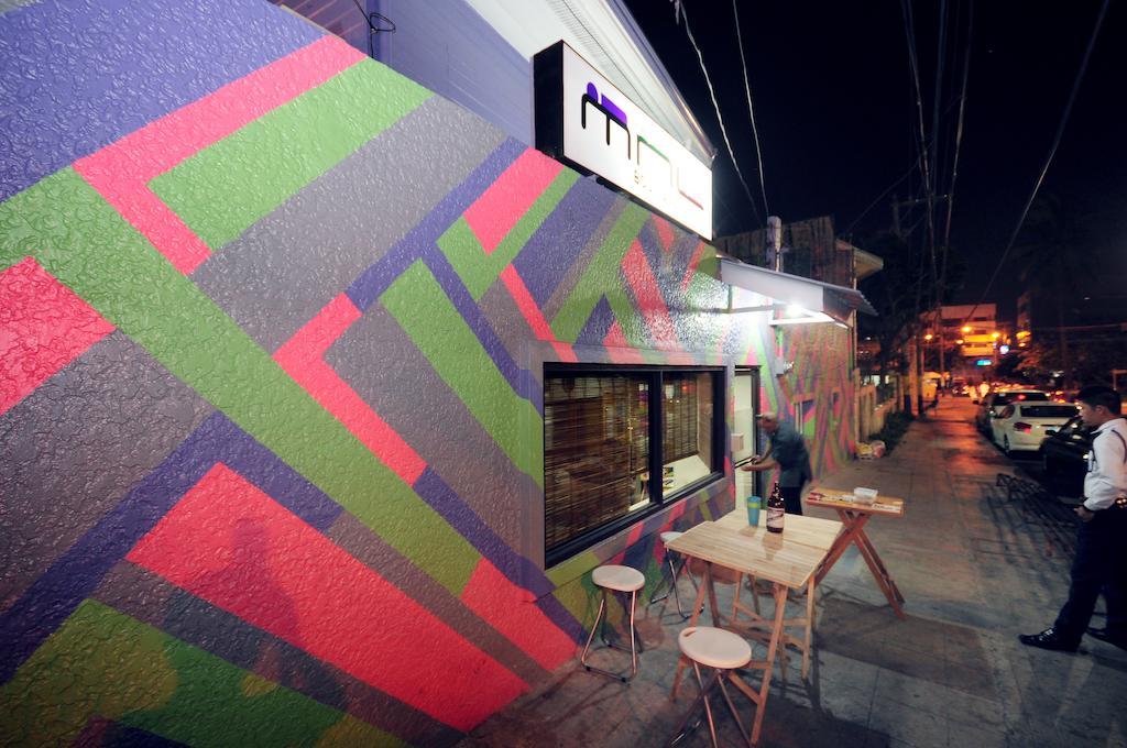 Mnl Boutique Hostel Makati City Dış mekan fotoğraf